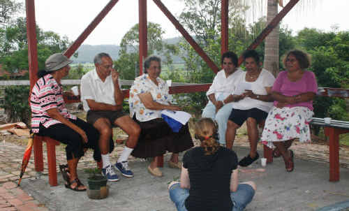 Macquarie University researcher Jo Packer conducts one of the many interviews with Yaegl elders about local bush medicines. Macquarie University researcher Jo Packer conducts one of the many interviews with Yaegl elders about local bush medicines.