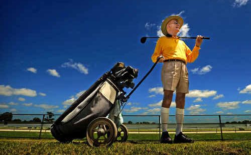 80-year-old Keith Ellem in front of the Westlawn course where he recently shot a 1-under round of 34. 80-year-old Keith Ellem in front of the Westlawn course where he recently shot a 1-under round of 34.
