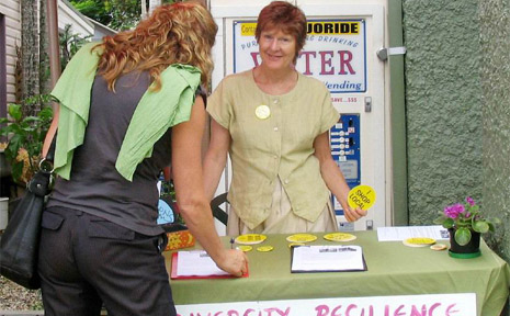 For the past two weeks concerned Mullumbimby locals have had the opportunity to sign a ‘Please reconsider’ letter to the chairman of Woolworths. For the past two weeks concerned Mullumbimby locals have had the opportunity to sign a ‘Please reconsider’ letter to the chairman of Woolworths.