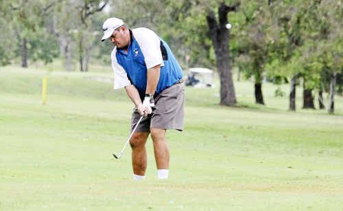 David De Gunst and his partner Trevor McLeod played solidly to earn a place in the next round of the Burnett Cup. David De Gunst and his partner Trevor McLeod played solidly to earn a place in the next round of the Burnett Cup.