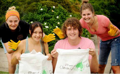 South Grafton High School students (from left) Chezarne Cuffe, Ruby Plesman, Josh Dennis and Tahlia Rose clean up. South Grafton High School students (from left) Chezarne Cuffe, Ruby Plesman, Josh Dennis and Tahlia Rose clean up.
