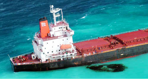 Shen Neng 1 has leaked about two tonnes of oil onto the Great Barrier Reef. Shen Neng 1 has leaked about two tonnes of oil onto the Great Barrier Reef.