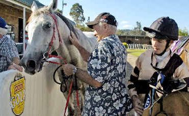 Benchmark 45 Handicap winner Ga Cruiser with trainer Brian Farmer and jockey Robert Agnew. Benchmark 45 Handicap winner Ga Cruiser with trainer Brian Farmer and jockey Robert Agnew.
