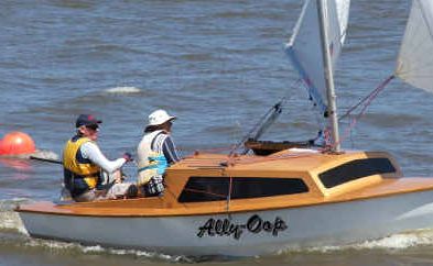 Col Hinwood on his way to second place in the Hartley 16 Trailer Sailor NSW State Championships. Col Hinwood on his way to second place in the Hartley 16 Trailer Sailor NSW State Championships.