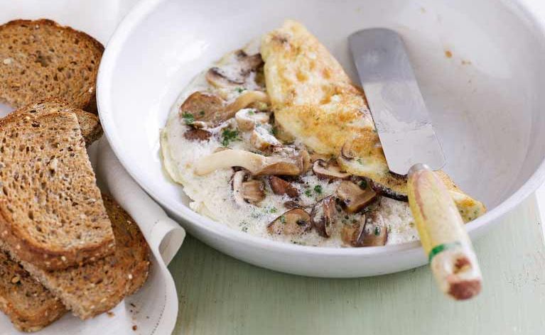 Egg-white omelettes with garlic mushrooms by Michelle Bridges. Egg-white omelettes with garlic mushrooms by Michelle Bridges.
