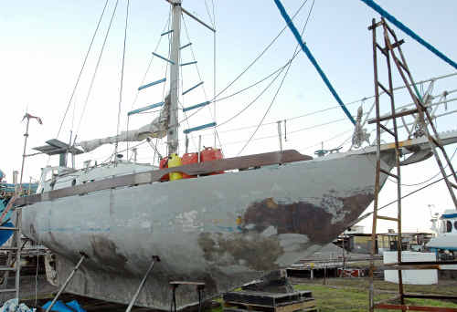 Salem II at the Harwood Slipway after its occupant Dragan Vasiljkovic was taken away by Australian Federal Police. Salem II at the Harwood Slipway after its occupant Dragan Vasiljkovic was taken away by Australian Federal Police.