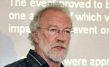 Detailed study: Ecologist Dr Stephen Phillips briefed Tweed councillors yesterday on the environmental impact of the rally. Detailed study: Ecologist Dr Stephen Phillips briefed Tweed councillors yesterday on the environmental impact of the rally.