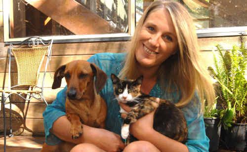 Wooloweyah’s Deb Morris with Yogi the dachshund and Boo Boo the tabby who’ll star in tonight’s episode of Australia’s Funniest Home Videos on NBN at 6.30pm. Wooloweyah’s Deb Morris with Yogi the dachshund and Boo Boo the tabby who’ll star in tonight’s episode of Australia’s Funniest Home Videos on NBN at 6.30pm.
