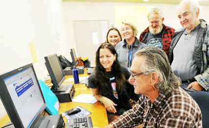 Success: A local initiative that helps people with mental health issues gain basic computer skills finished up yesterday to huge praise. Success: A local initiative that helps people with mental health issues gain basic computer skills finished up yesterday to huge praise.