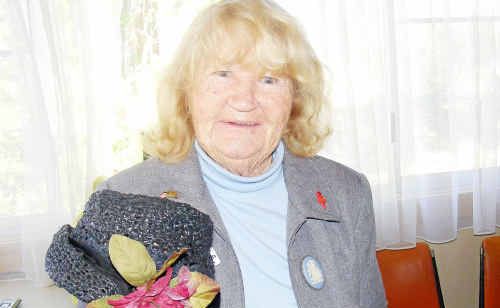 Elizabeth Beasant creates amazing items from recycled products and wants to show others how. Elizabeth Beasant creates amazing items from recycled products and wants to show others how.
