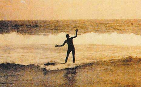 This photo of Tommy Walker at Main Beach Yamba during the 1912-1913 season could be the first surfing photo captured in Australia. This photo of Tommy Walker at Main Beach Yamba during the 1912-1913 season could be the first surfing photo captured in Australia.