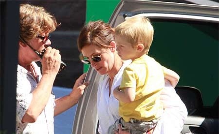 Julia Roberts and family. Julia Roberts and family.