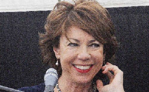 KATHY LETTE: Entertaining the crowd with her one-liners. KATHY LETTE: Entertaining the crowd with her one-liners.