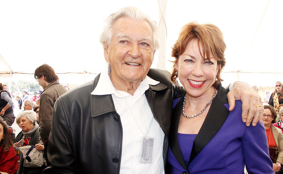 Former PM Bob Hawke happily poses for the cameras with the popular and sharp-witted Kathy Lette at the festival on Saturday. Mr Hawke later joined his wife, author, Blanche d’Alpuget on stage. Former PM Bob Hawke happily poses for the cameras with the popular and sharp-witted Kathy Lette at the festival on Saturday. Mr Hawke later joined his wife, author, Blanche d’Alpuget on stage.