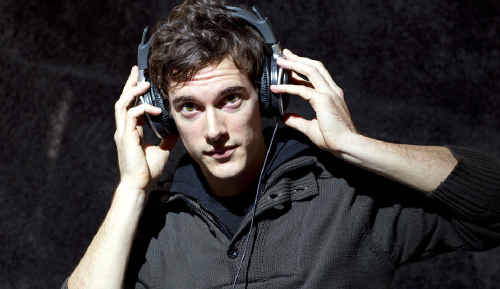 Tinnitus sufferer Daniel Lalor is all too familiar with the effects a noisy nightclub can have. Tinnitus sufferer Daniel Lalor is all too familiar with the effects a noisy nightclub can have.