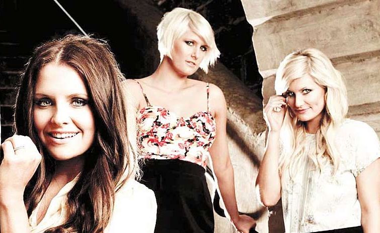 Taking a break from their US tour to play at this year's Optus Music Muster, The McClymonts are thrilled to be performing on the Main Stage. Taking a break from their US tour to play at this year's Optus Music Muster, The McClymonts are thrilled to be performing on the Main Stage.