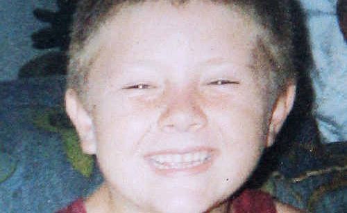 ATTACKED: David Kay was bitten by a police dog during a raid on a house in Lang Court in Goodna yesterday. ATTACKED: David Kay was bitten by a police dog during a raid on a house in Lang Court in Goodna yesterday.