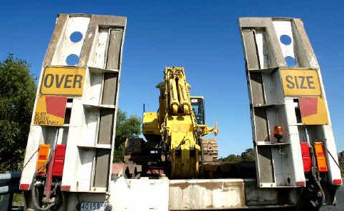 Over size truck: An over height truck tried to enter the Tugun Bypass tunnel on Friday but was stopped on the highway. Over size truck: An over height truck tried to enter the Tugun Bypass tunnel on Friday but was stopped on the highway.