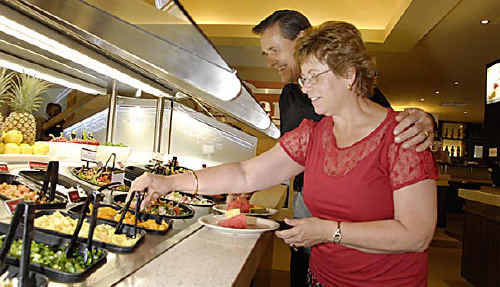 Gladstone residents would love to have a Sizzler restaurant in town. Gladstone residents would love to have a Sizzler restaurant in town.