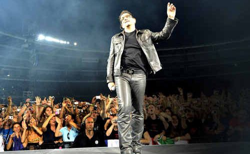 Supergroup U2 featuring lead singer Bono Supergroup U2 featuring lead singer Bono