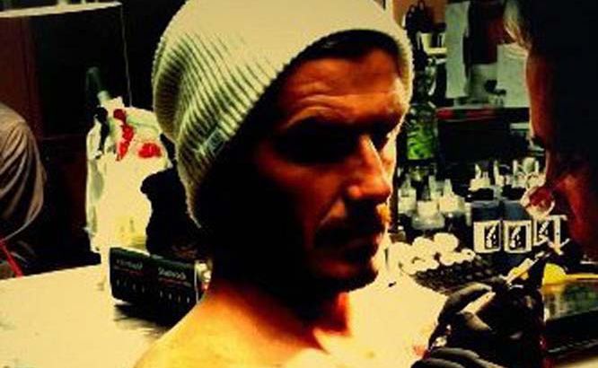 David Beckham used Facebook to show fans a photo of him getting a new tattoo. David Beckham used Facebook to show fans a photo of him getting a new tattoo.