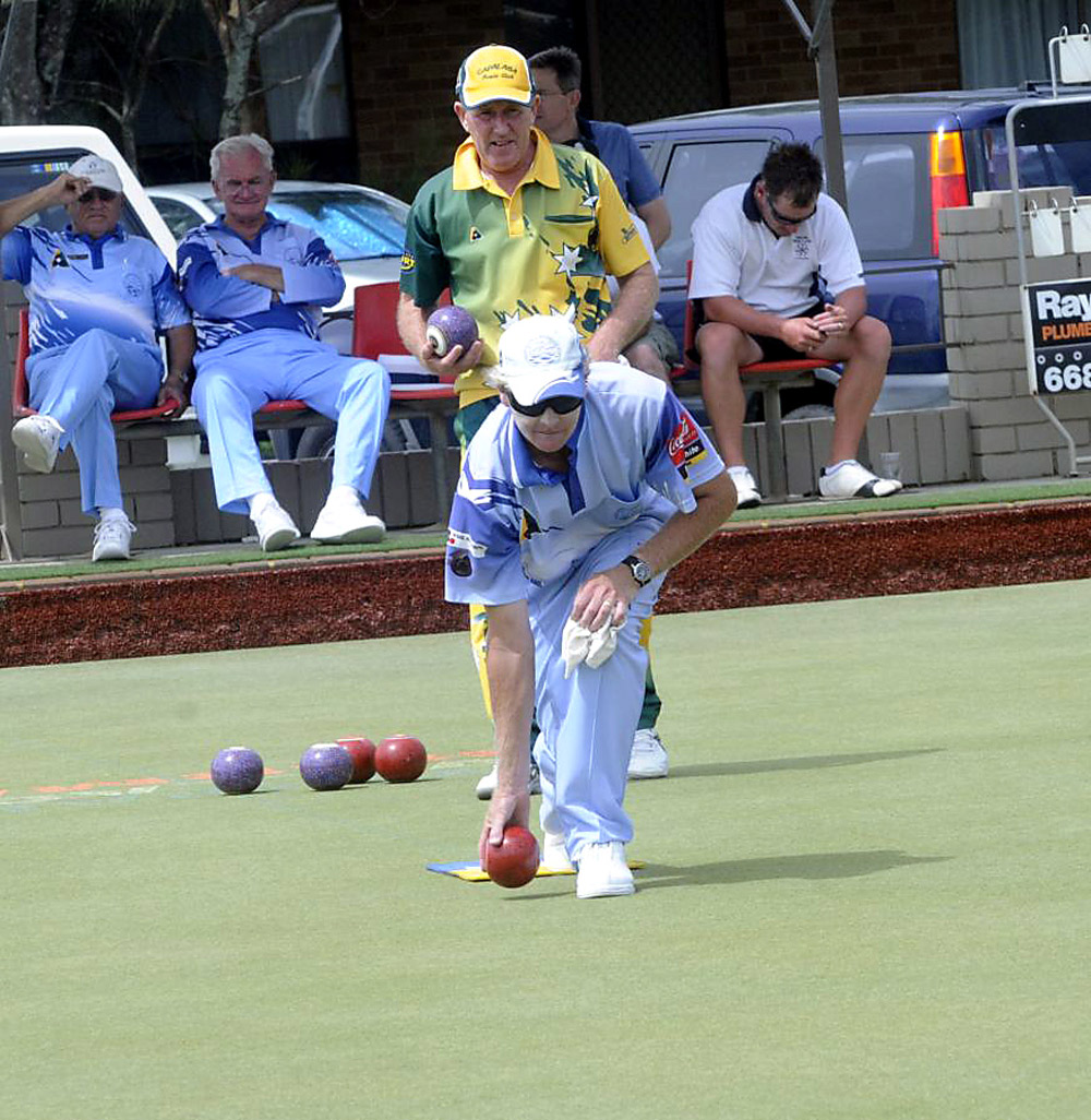 MICK Anderson in action in the final of the Summerland singles at Ballina. MICK Anderson in action in the final of the Summerland singles at Ballina.