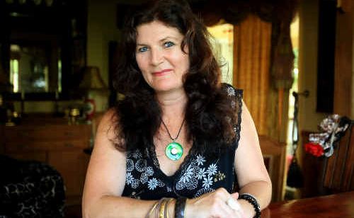 Toni Zuschke says businesses near the New South Wales and Queensland state border should pay similar taxes. Toni Zuschke says businesses near the New South Wales and Queensland state border should pay similar taxes.