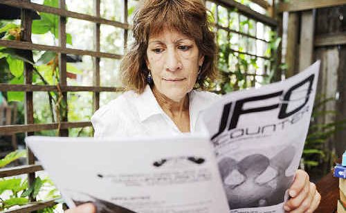 Karen Carruthers, who co-ordinates the Byron UFO Research group, says she wants to give the subject some credibility. Karen Carruthers, who co-ordinates the Byron UFO Research group, says she wants to give the subject some credibility.