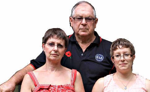 Pat, Glenys and Melanie Robson are New Zealanders living in Murwillumbah. Pat, Glenys and Melanie Robson are New Zealanders living in Murwillumbah.
