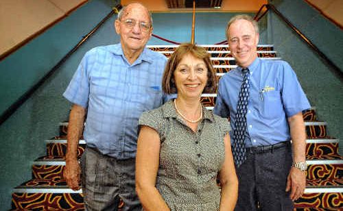 Saraton owner Spiro Notaras, left, Maggie Barnewall from Life Education and Des Harvey from Grafton Midday Rotary at the presentation of the $4000 cheque, proceeds from the Saraton’s official opening. Saraton owner Spiro Notaras, left, Maggie Barnewall from Life Education and Des Harvey from Grafton Midday Rotary at the presentation of the $4000 cheque, proceeds from the Saraton’s official opening.
