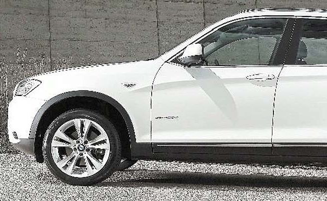 The BMW X3 SUV comes with BMW's Intelligent XDrive all-wheel drive. The BMW X3 SUV comes with BMW's Intelligent XDrive all-wheel drive.
