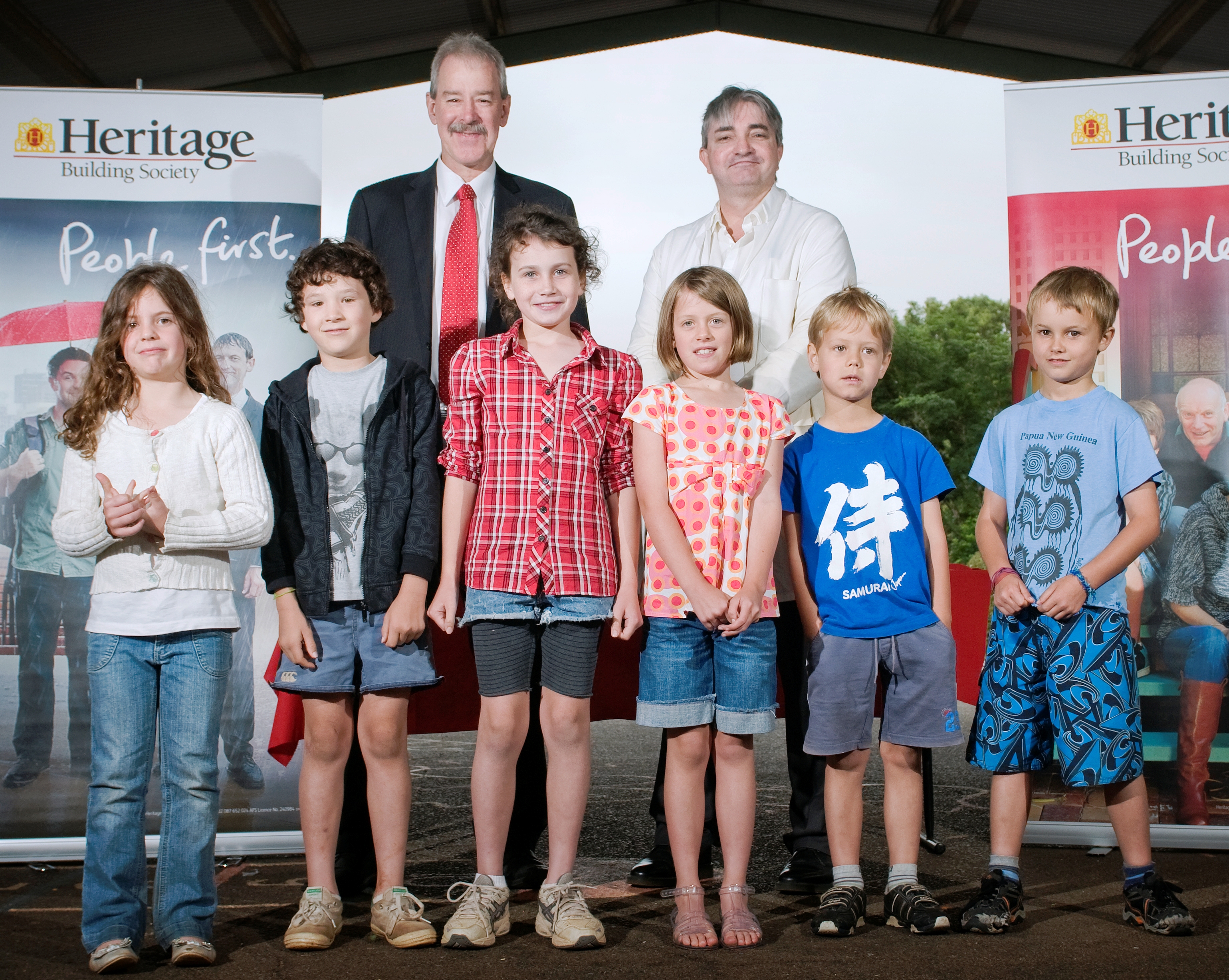 Heritage CEO John Minz and Dr Mark Lynch from USQ are joined by Mater Dei Primary School students Evie Noye, Will Coman,  Destina Taafe-Lee, Josie Bryon, Thomas Layton and Nick Russell. 
