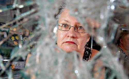 Cafe Lazumba owner Barbara Cook is picking up the pieces after thieves smashed their way into her Tweed Heads business at the weekend. Cafe Lazumba owner Barbara Cook is picking up the pieces after thieves smashed their way into her Tweed Heads business at the weekend.