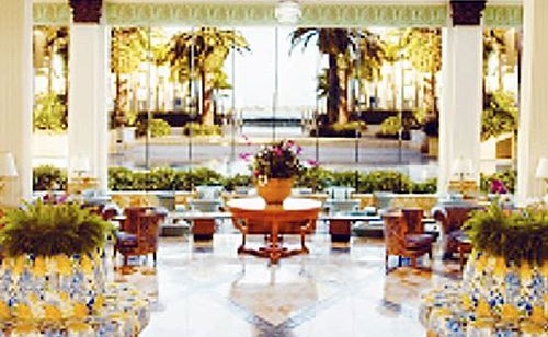 The magnificent entrance to the Palazzo Versace. The magnificent entrance to the Palazzo Versace.