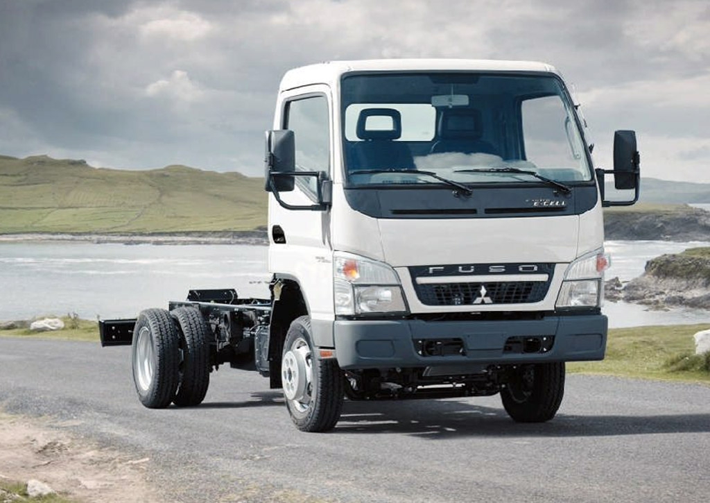 Fuso's E-Cell, an electric version of the Canter, is still some time away from mass production. Fuso's E-Cell, an electric version of the Canter, is still some time away from mass production.