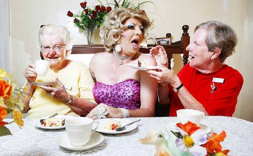 Dianna Tunne’l has a bite with CWA president Lynn Savage (right) and Shirley McDonald. Dianna Tunne’l has a bite with CWA president Lynn Savage (right) and Shirley McDonald.