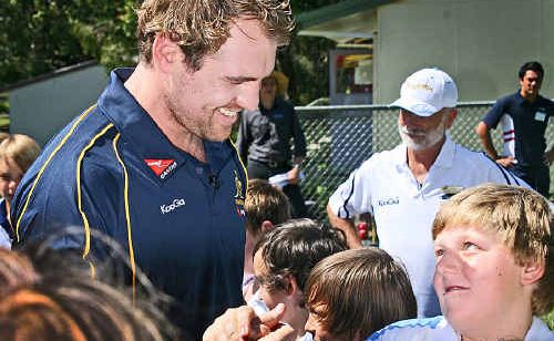 Rocky Elsom gets a warm welcome at Tewantin State School. Rocky Elsom gets a warm welcome at Tewantin State School.