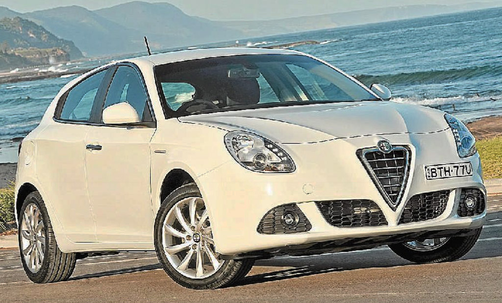 Alfa Romeo Giulietta. Alfa Romeo Giulietta.
