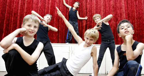 Nick Jen, Cameron Hejda, Tyron Daniels, Kelly Robinson, Jonathan Doyle (black l-r) and Lache Cutter (white) are taking dance classes. Nick Jen, Cameron Hejda, Tyron Daniels, Kelly Robinson, Jonathan Doyle (black l-r) and Lache Cutter (white) are taking dance classes.