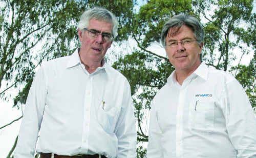 Chief operations officer Michael O’Brien and managing director and chief executive officer Peter Henderson of METGASCO. Chief operations officer Michael O’Brien and managing director and chief executive officer Peter Henderson of METGASCO.