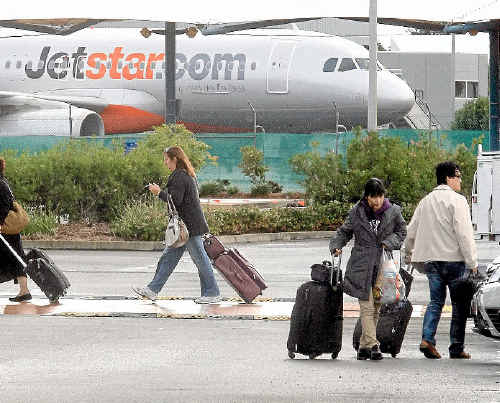 Airlines resumed flights from Gold Coast Airport to Melbourne, Tasmania and New Zealand yesterday. Flights were cancelled because of volcanic ash from Chile’s Puyehue volcano.