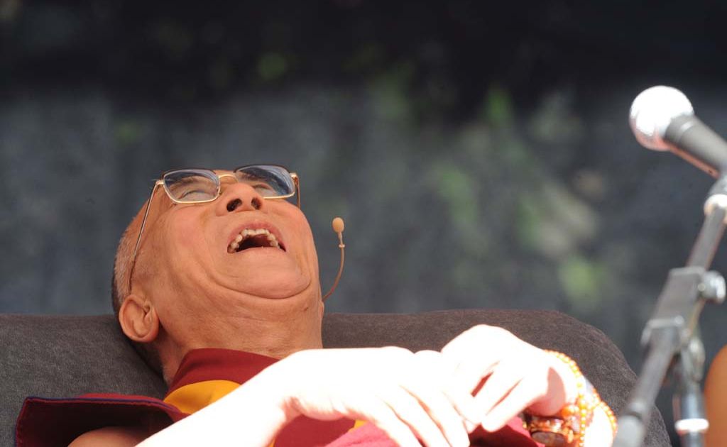 The Dalai Lama shared some light-hearted moments during his address to a crowd of 4000 at the Chenrezig Buddhist Institute, Eudlo. The Dalai Lama shared some light-hearted moments during his address to a crowd of 4000 at the Chenrezig Buddhist Institute, Eudlo.