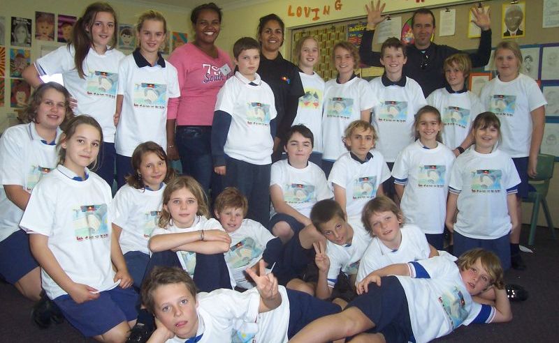 Year 5/6 students and teacher with Arakwal representatives Tellara Kay-Thorpe and Delta Kay who helped judge the shire wide Byron NAIDOC t-shirt competition and presented the winning class with their shirts at St Finbarr’s. Year 5/6 students and teacher with Arakwal representatives Tellara Kay-Thorpe and Delta Kay who helped judge the shire wide Byron NAIDOC t-shirt competition and presented the winning class with their shirts at St Finbarr’s.