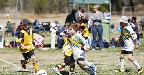 Central Highlands junior soccer players tussle at Clermont carnival on Sunday. Central Highlands junior soccer players tussle at Clermont carnival on Sunday.