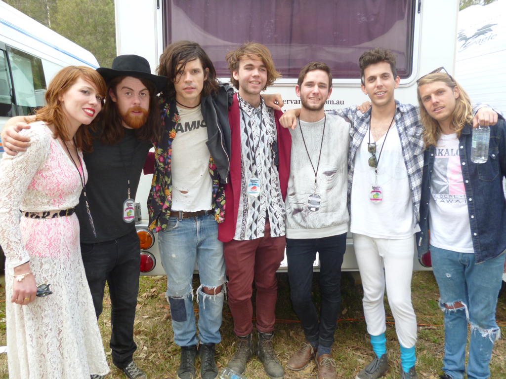 APN online competition winners Andrew and Jackson Merrick with GROUPLOVE. 