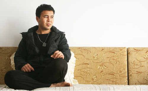 Mohammad Ali Mohammadi talks about his father who died in a car accident after driving into the Springfield Lakes Lake. Mohammad Ali Mohammadi talks about his father who died in a car accident after driving into the Springfield Lakes Lake.