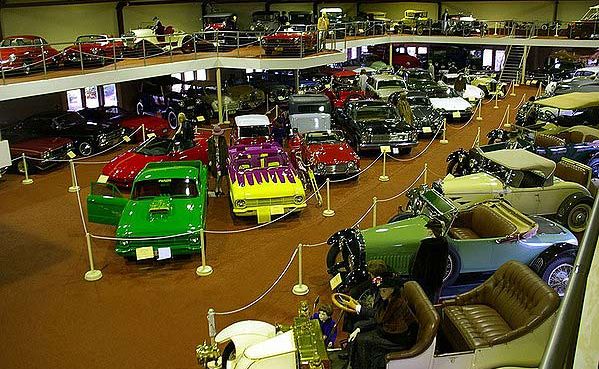 McFeeters Motor Museum. McFeeters Motor Museum.