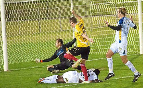 The Fire’s Gareth Musson misses a shot for goal at Stockland Park. The Fire’s Gareth Musson misses a shot for goal at Stockland Park.