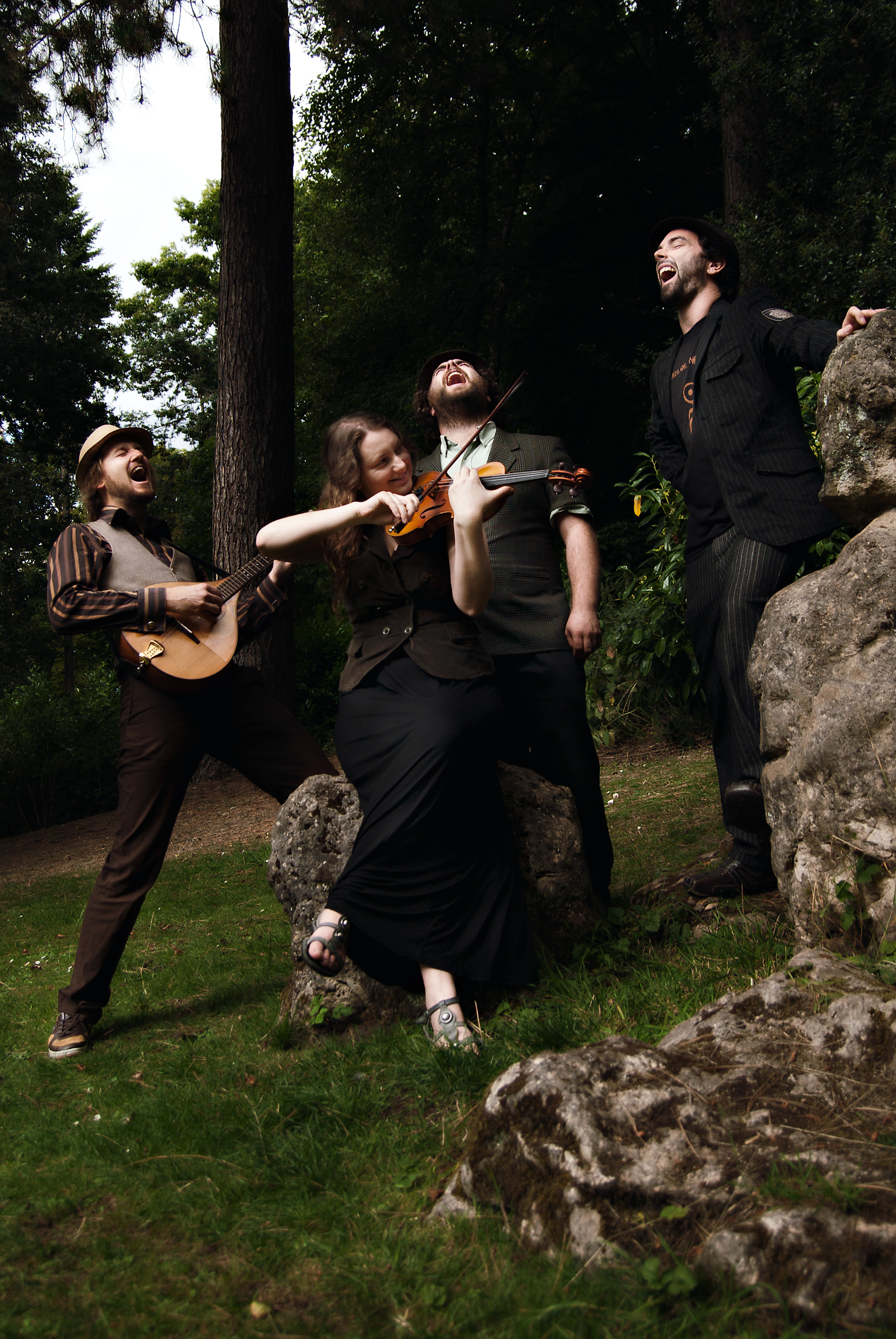 The Crooked Fiddle band will play at several gigs in the Bellingen Jazz and Manouche Festival. The Crooked Fiddle band will play at several gigs in the Bellingen Jazz and Manouche Festival.