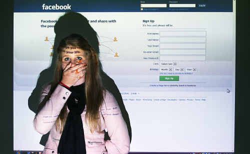 Ayla Nash is taking part in the 40 hour famine but is instead going without Facebook, talking and using her left hand. Ayla Nash is taking part in the 40 hour famine but is instead going without Facebook, talking and using her left hand.
